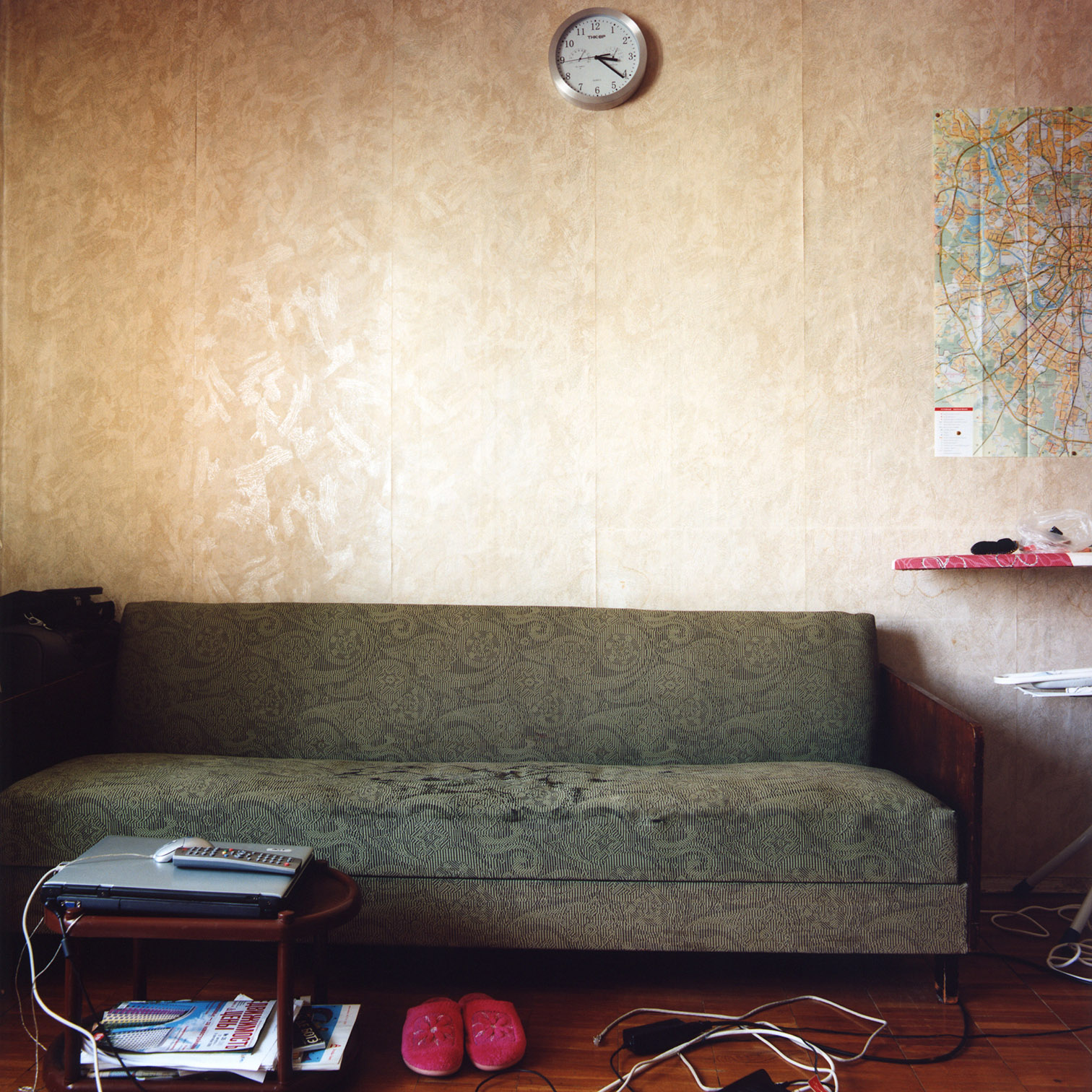 www_62_Lena's room : moscow inside 62: 70